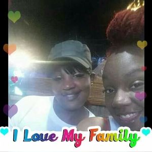 Meet your Posher, Valensia